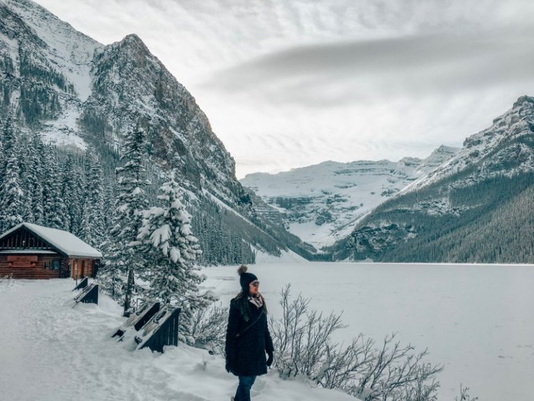 31 Best Things to Do in Lake Louise in Winter - Canada Crossroads