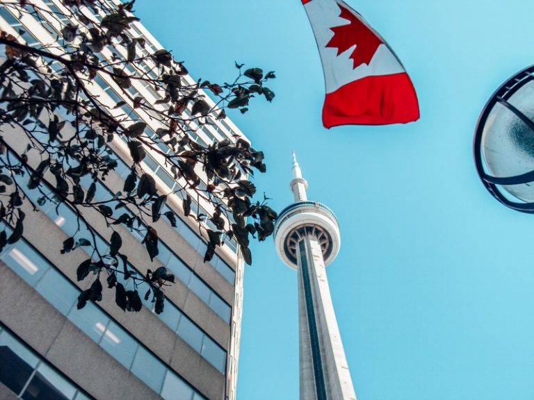 40 Pros and Cons of Living in Canada by an Expat and Citizen - Canada ...